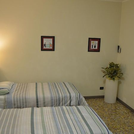 Bed And Breakfast Bissolati Brescia Exterior photo